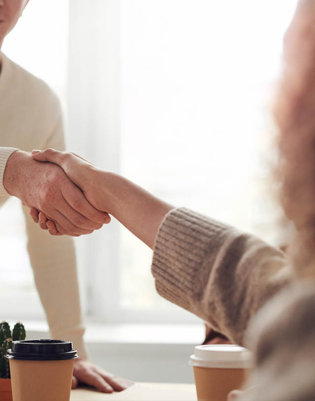 Slika, ki prikazuje osebne odnose